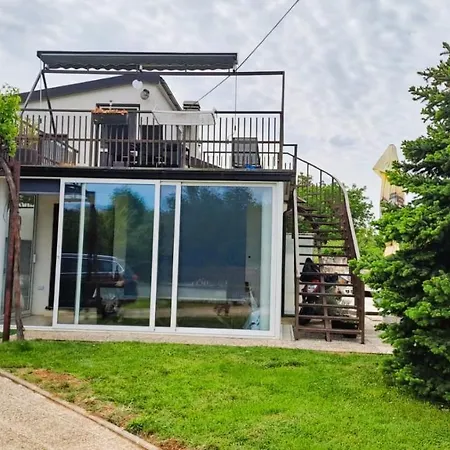 Andrija Apartment